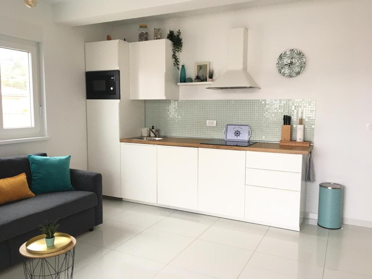 Apartment Ivetka Banjol Eksteriør bilde